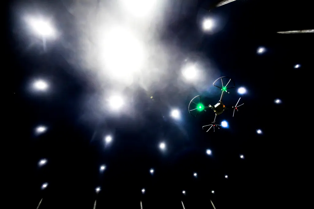 M-Air Net at night